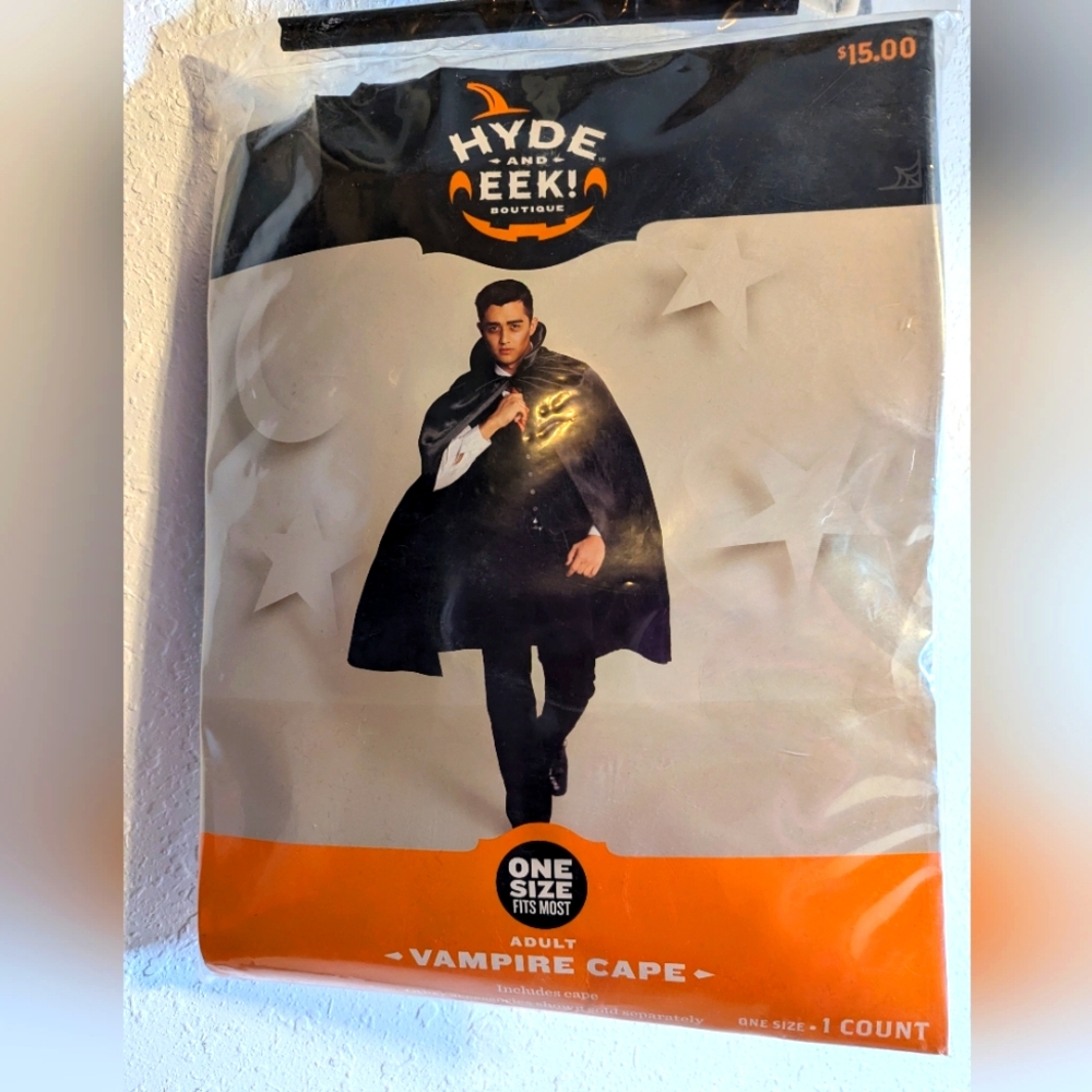 Adult Halloween Vampire Cape Brand New With Tags